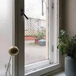 Cozy Renovated 1br In Center Apartman *