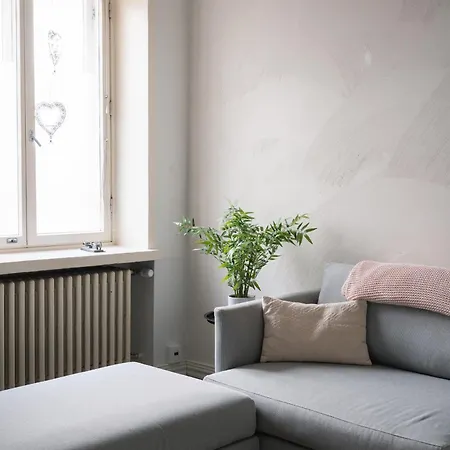アパート Modern & Renovated 1br In Center ヘルシンキ