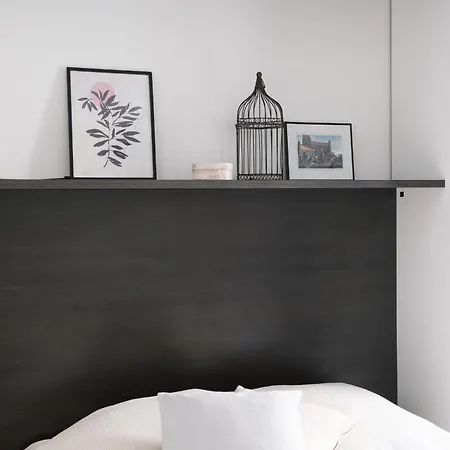 Cozy Renovated 1br In Center * 헬싱키