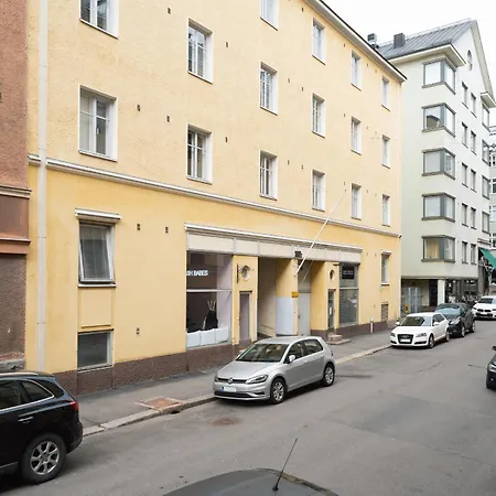 Modern & Renovated 1br In Center *