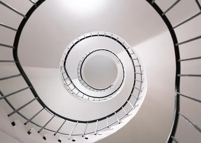 Apartment Cozy Renovated 1br In Center *