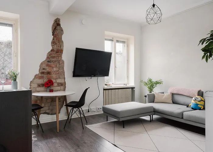 Cozy Renovated 1br In Center Apartment Helsinki